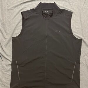 Oakley Men's Black Vest